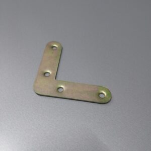 Ablakszegletvas 60x60 sárgított